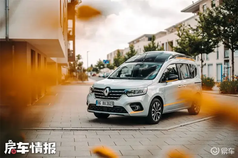 2024款雷诺露营车发布！车顶睡觉车尾做饭还有纯电可选(图1)